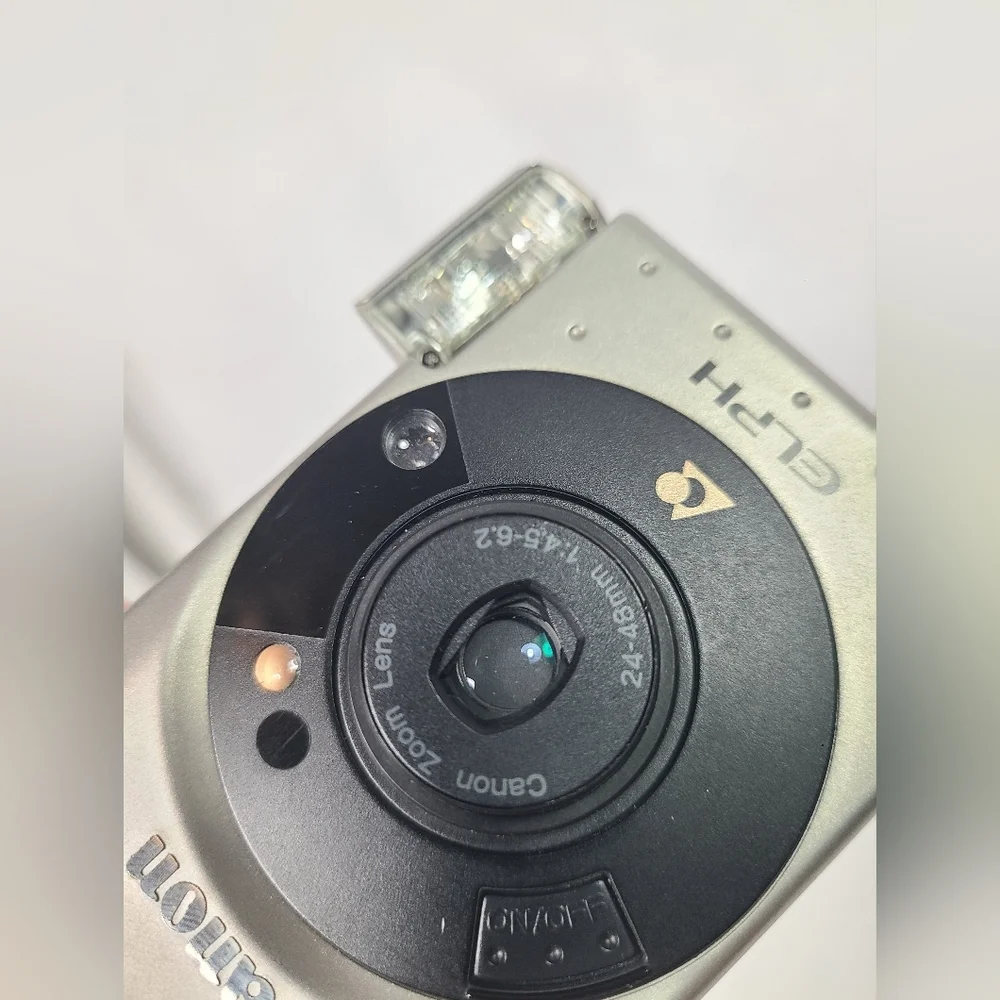 Vintage Canon ELPH APS Point and Shoot Film Camera 24-48mm Zoom-Read Description - Picture 7 of 8